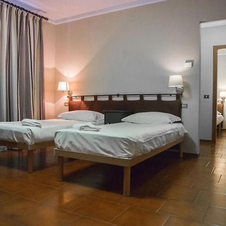 Bastimento Hotel Fiorenzuola d'Arda Exterior photo